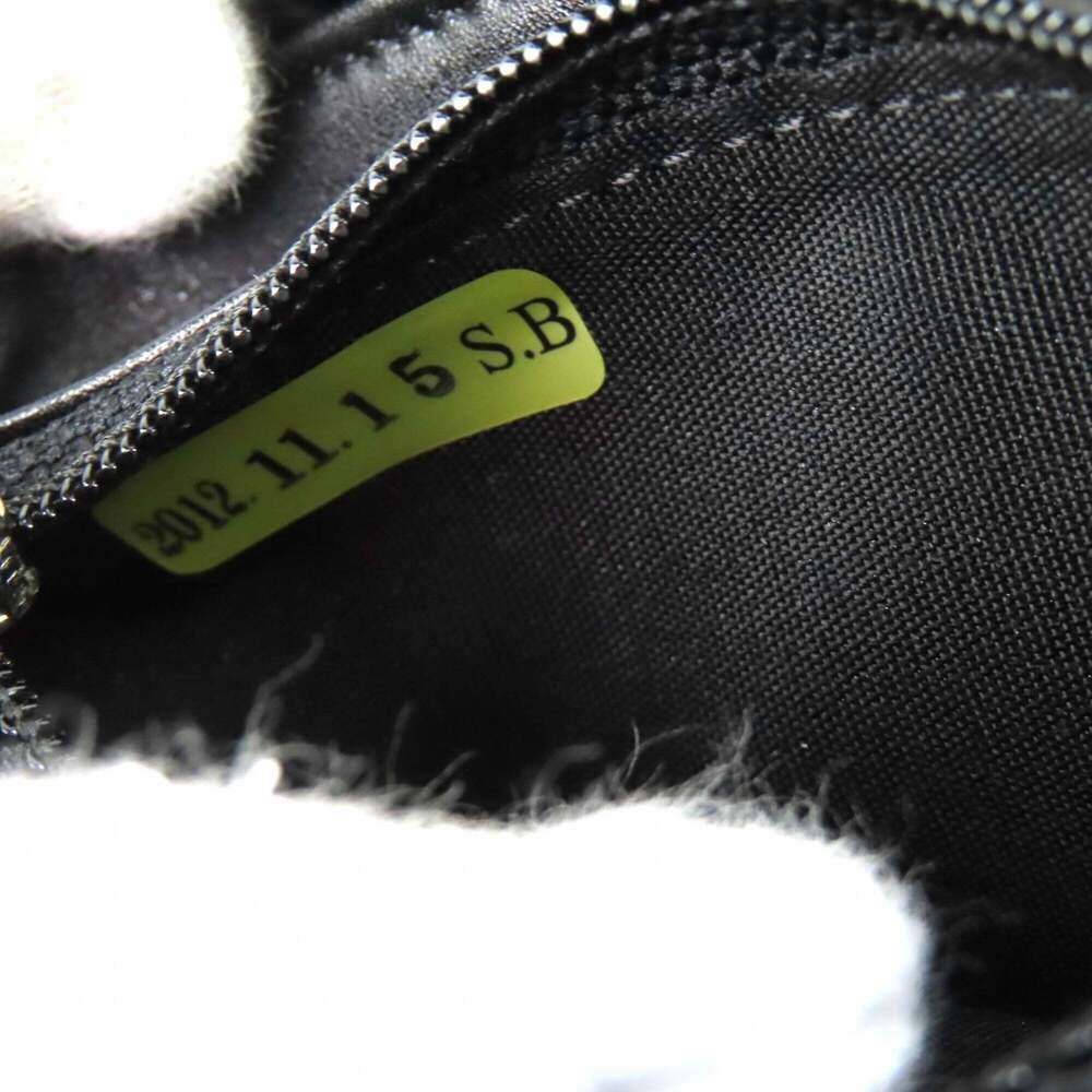 CHANEL Vintage Black Leather Logo Pouch - Picture 11 of 12